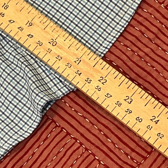 johnnie-O boys 8 years checkered Blue / White Kids Button Down Shirt - Picture 8 of 12